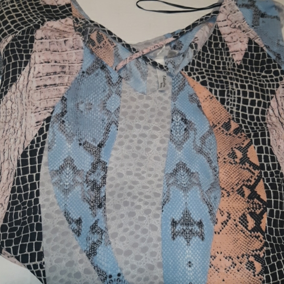 NWT NY Collection Plus Size 2X long Summer blouse - Picture 4 of 14